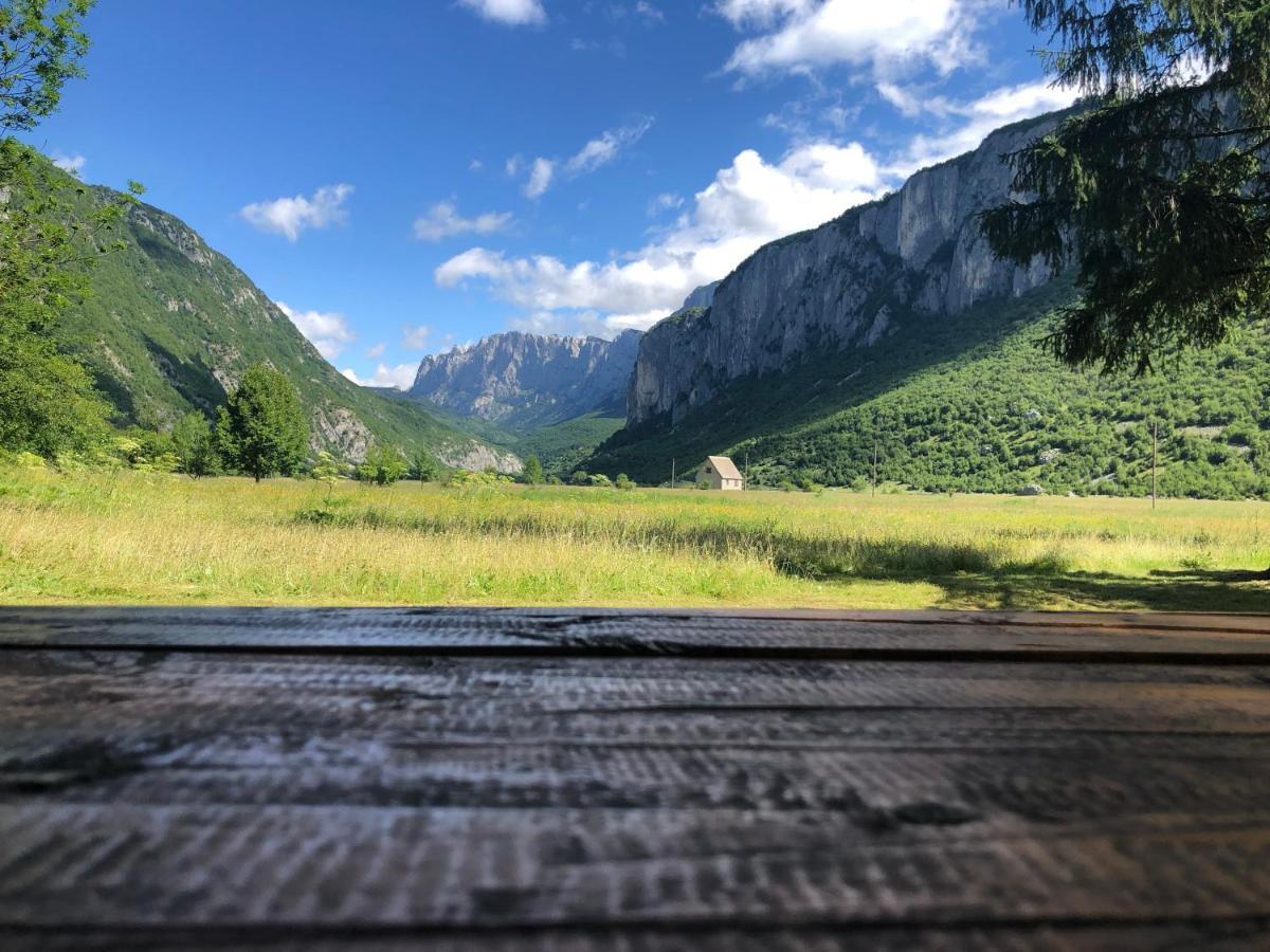 Mountain Cottage Komarnica Savnik Екстер'єр фото